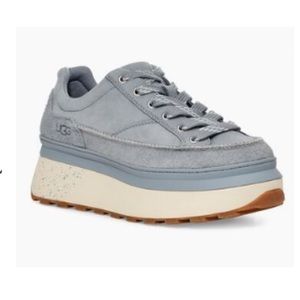 NWOB UGG Women's Marin Lace Platform Sneaker. Size 10